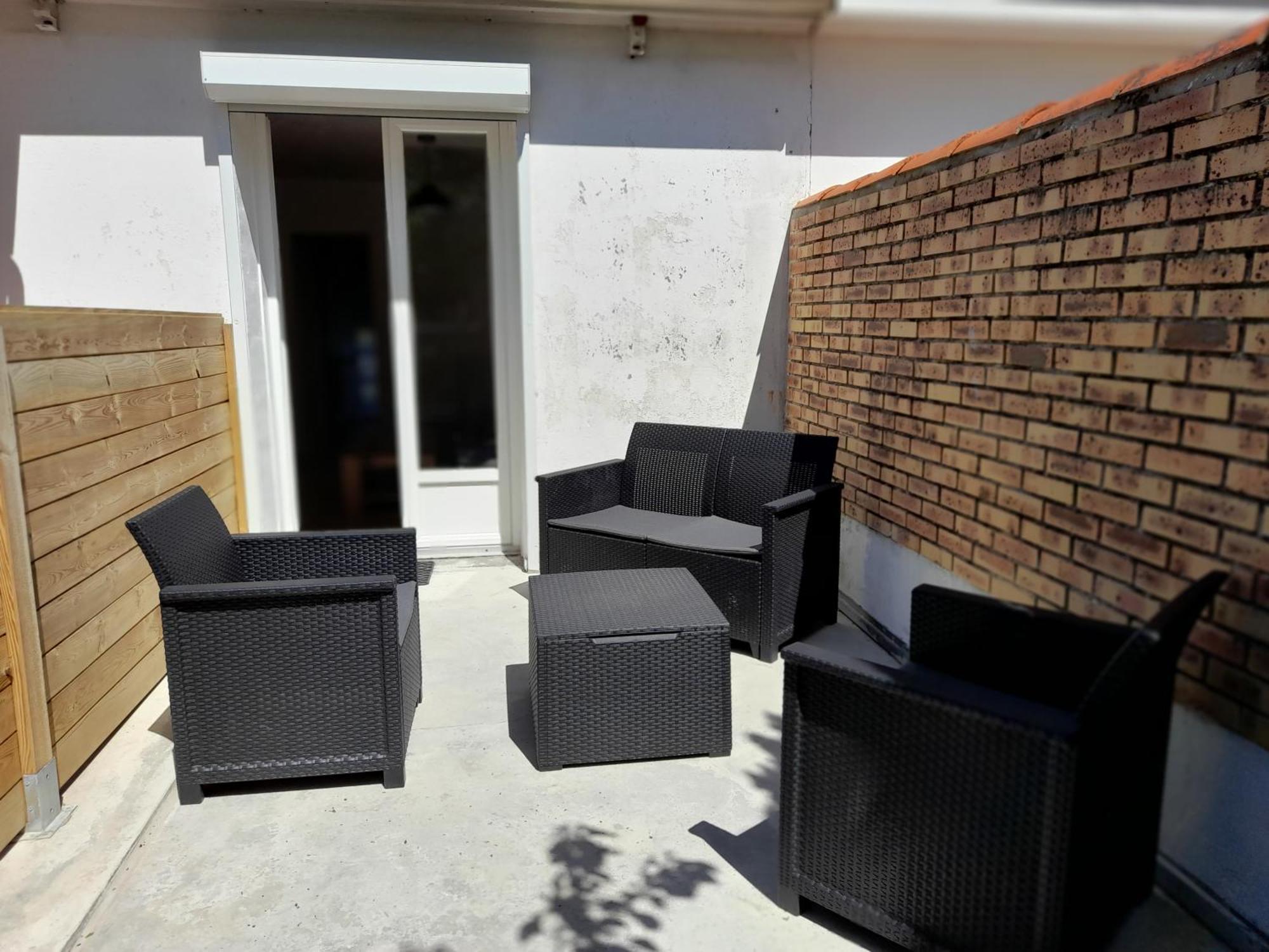 Appartement T2, Avec Terrasse. La Roche-sur-Yon Exterior foto